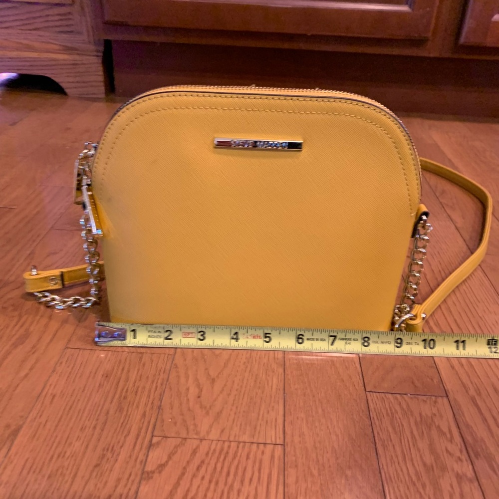 Steven Madden small dome crossbody - Picture 2 of 5